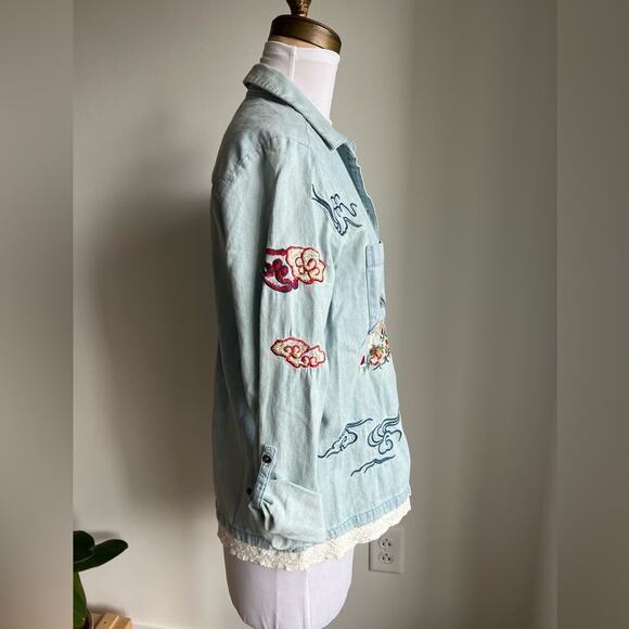 ANTHROPOLOGIE HOLDING HORSES CHAMBRAY DENIM EMBROIDERED BUTTON DOWN XS - Picture 3 of 11